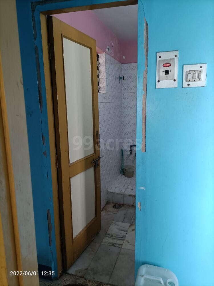 Nice Apartment for sale in Ratan Apartment  Ganeshpeth Colony, Nagpur.